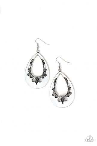 Earring - Compliments To The CHIC - White