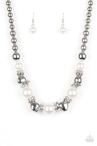 Necklace - Hollywood HAUTE Spot - White