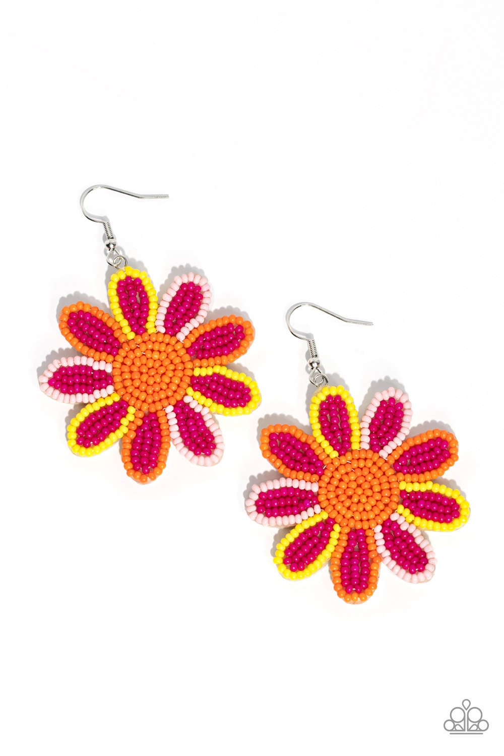 Earring - Decorated Daisies - Pink